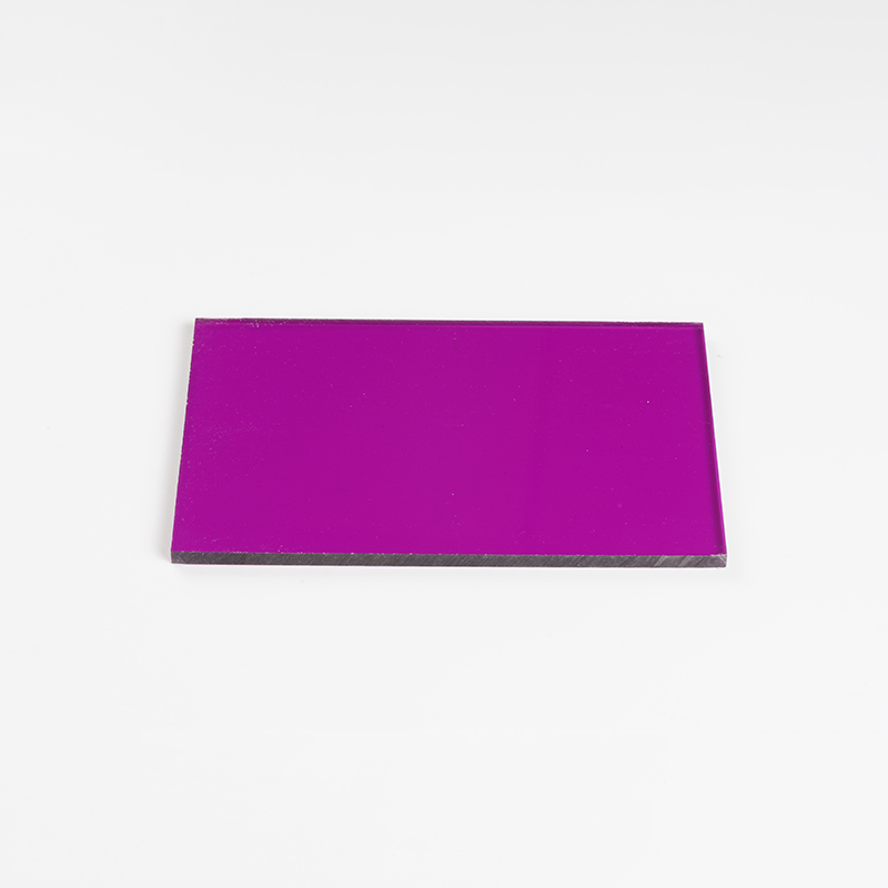 Polycarbonate solid sheet
